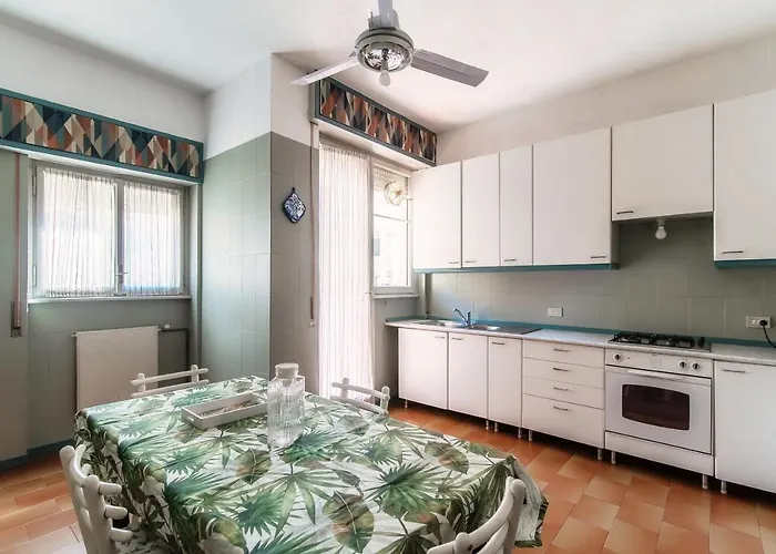Casa Vincentina Con Parcheggio Privato 6 Posti Letto Apartmán *