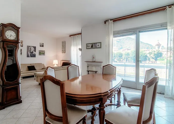 Casa Vincentina Con Parcheggio Privato 6 Posti Letto Como